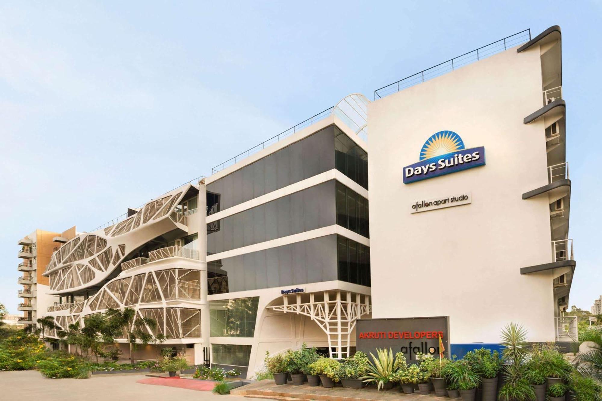 Days Inn & Suites By Wyndham Bengaluru Whitefield Dış mekan fotoğraf